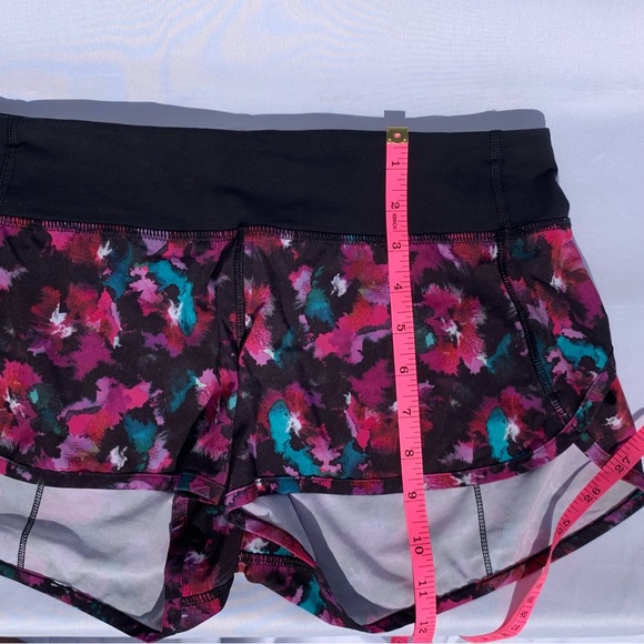 Lululemon Speed Short Mini Midnight Bloom Black Deep Fuchsia W7A19S NO LINER / 4 - Picture 8 of 14
